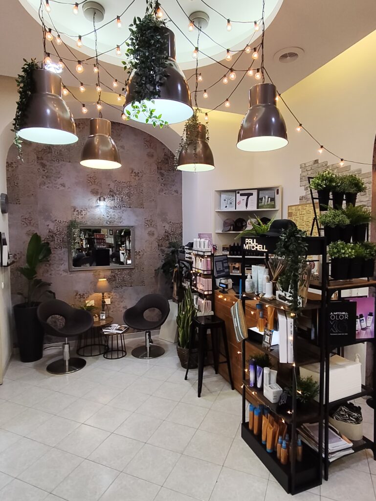 il salone di Luigi Scolaro Stylist a Prati Roma25