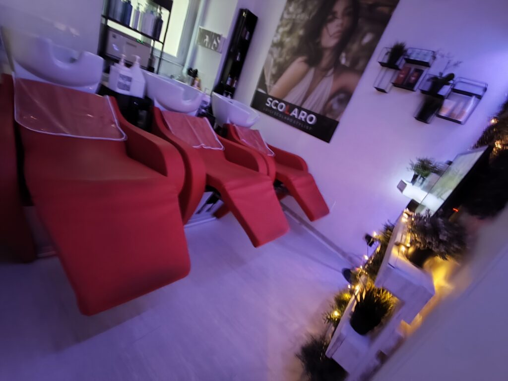 il salone di Luigi Scolaro Stylist a Prati Roma9